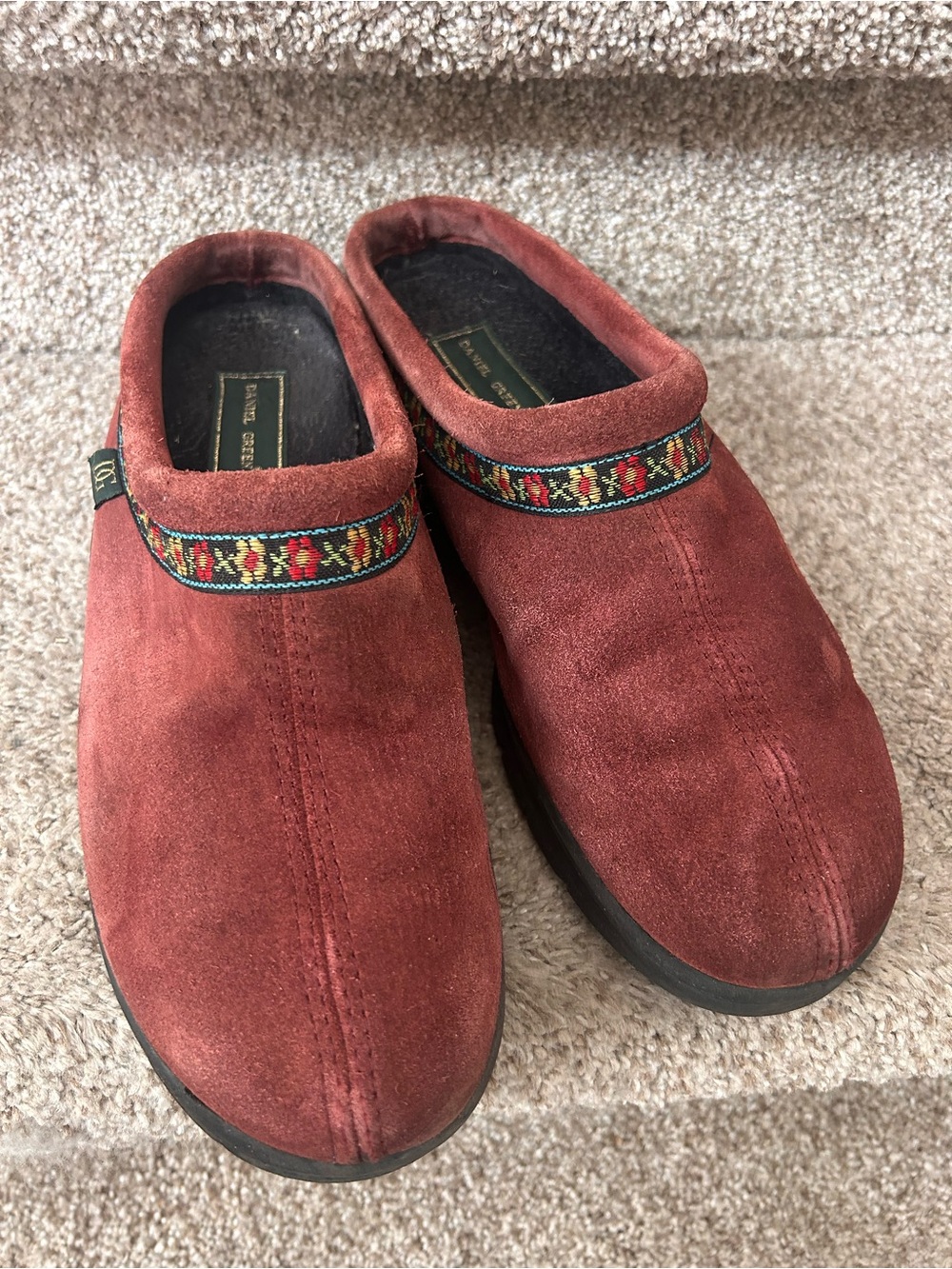 Daniel Green Suede Leather Slide Clogs with ribbon trim. SZ w 10. Gorpcore.